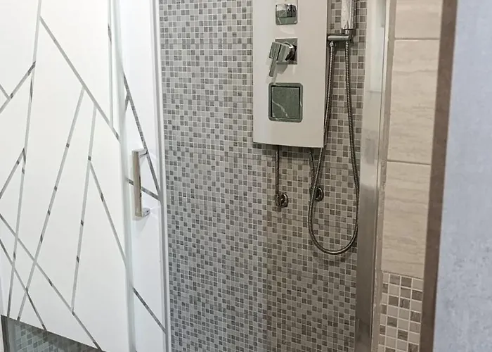 Pensjonat Porta Garibaldi 1 *